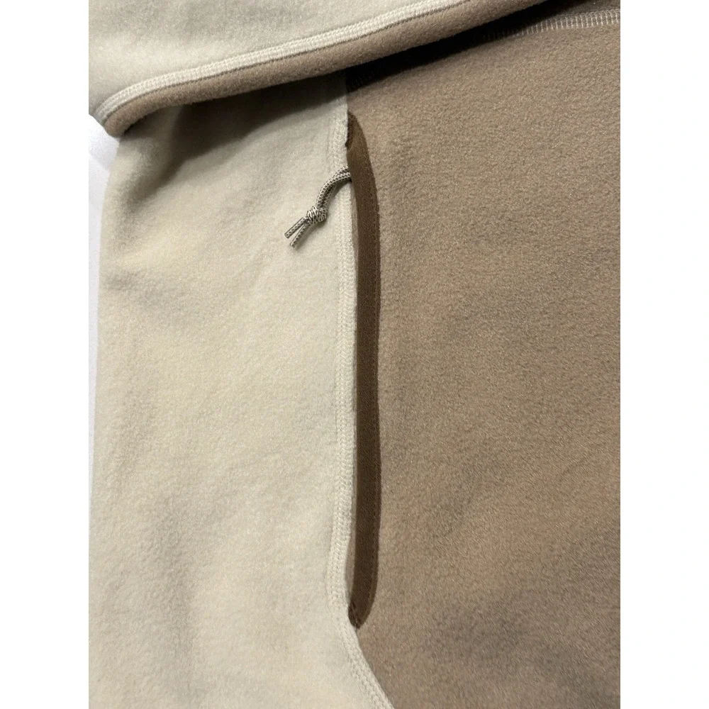 Nike ACG Wolf Tree Half Zip Fleece Top Parachute Beige HJ0237-297 Womens L